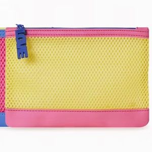 FREE W/ ANY PURCHASE!!!💛